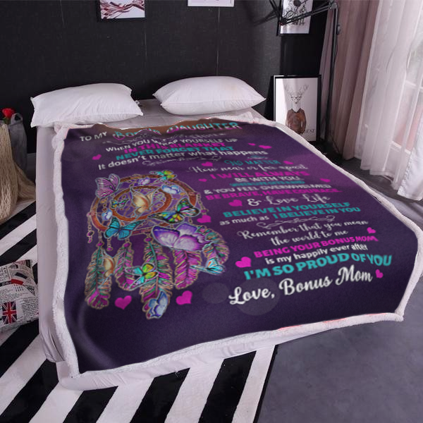 To My Bonus Daughter, I Am So Proud Of You, Love Bonus Mom Blanket