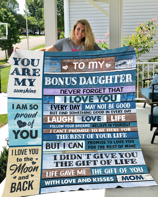 To My Daughter, Never Forget That I Love You, Love Mom Blanket